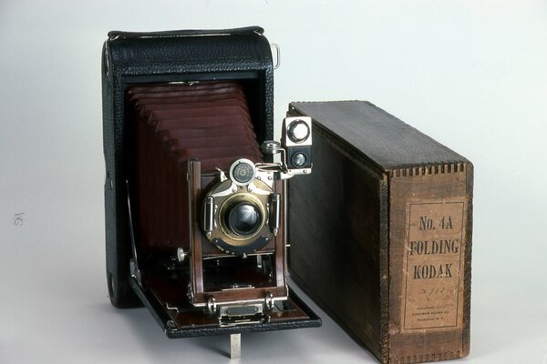 Retro-Kamera mit Blitz Vintage-Modell