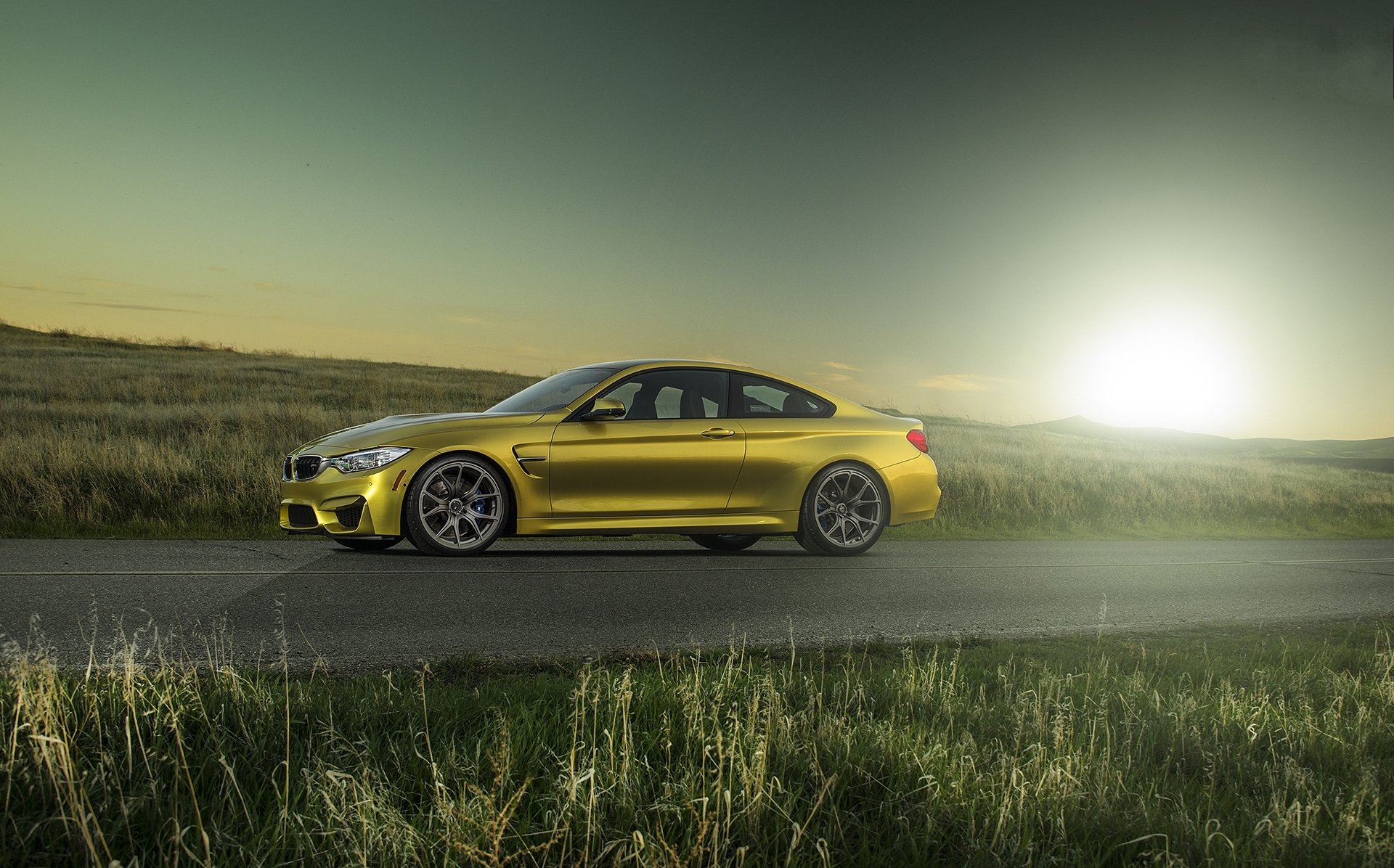 bmw m4 f82 gelb bmw felgen sonne