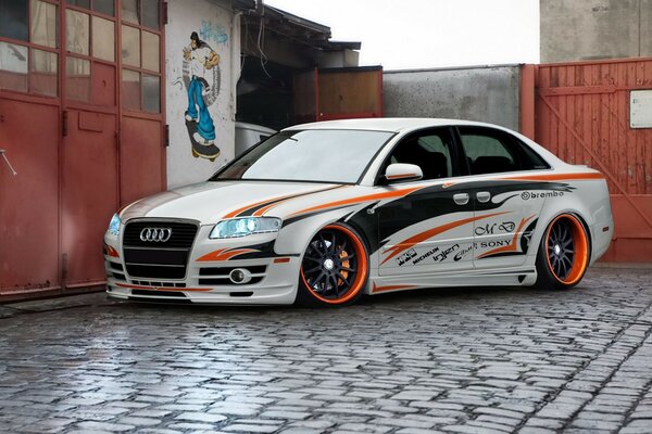 Das virtuelle Tuning von audis4 und Audi der 5. Generation braucht keine Reparatur