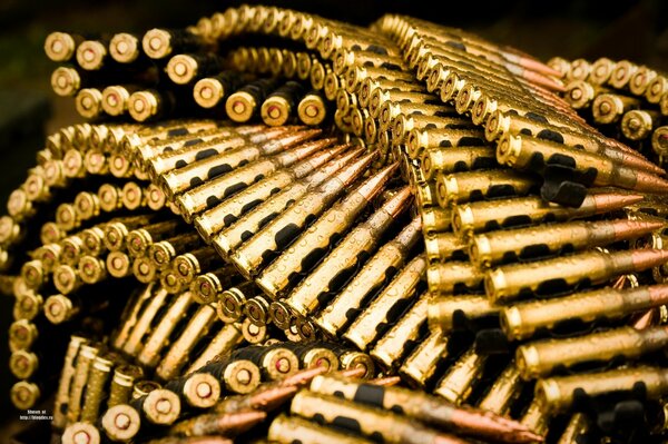 Bandpatronen, Kugeln, für Waffen