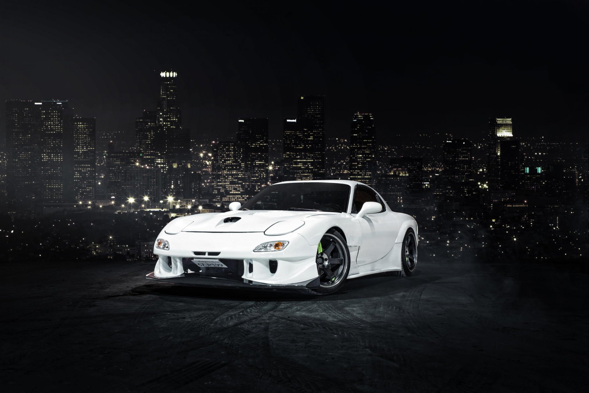 mazda rx-7 weiß vorne mazda weiß vorne stadt
