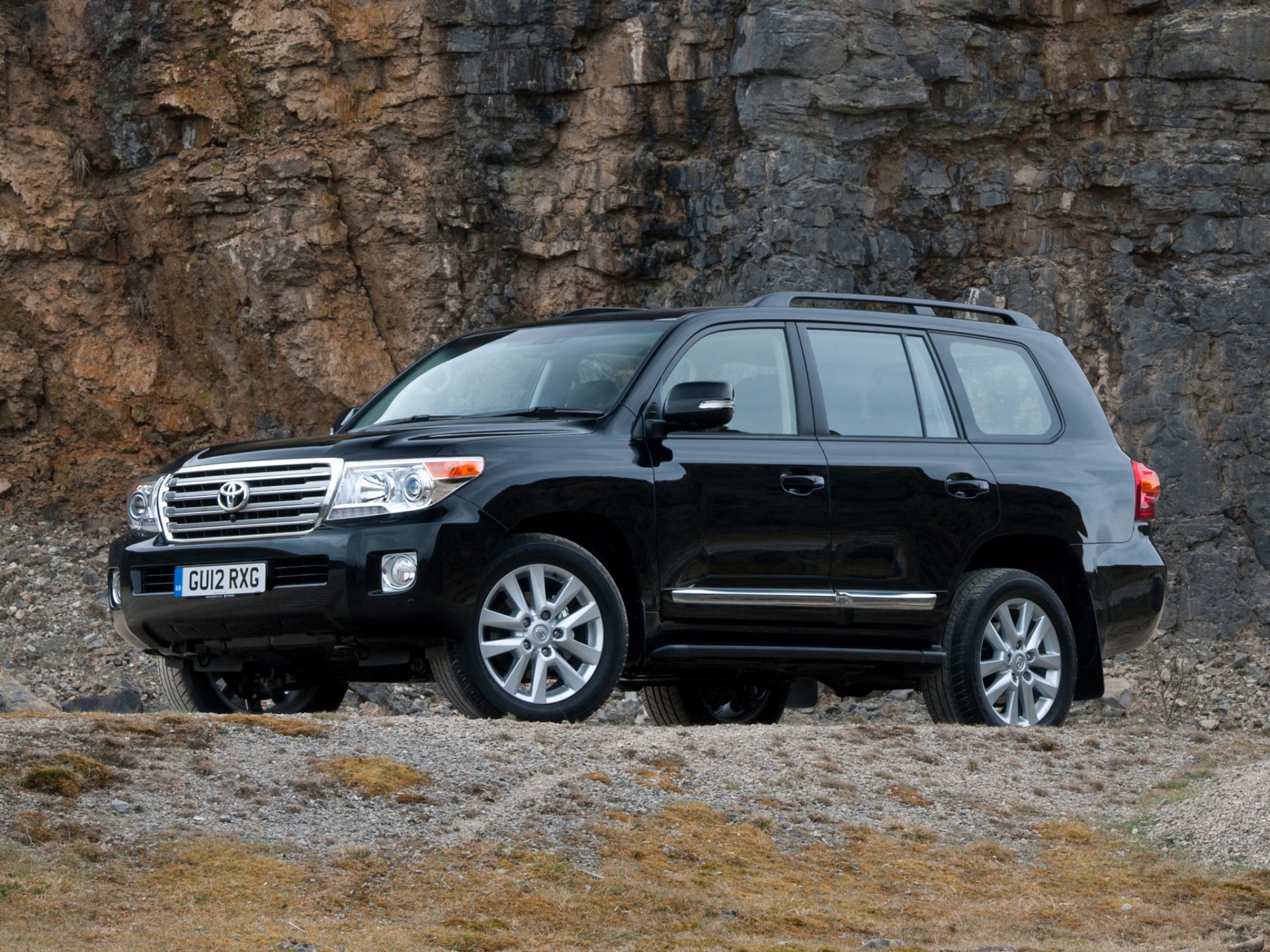 toyota land kreuzer v8 uk-spec tlc 200 auto auto wallpaper japan toyota land cruiser crusac tlk 200 schubkarre jeep suv england englische version