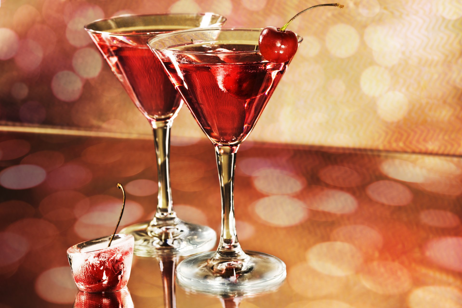 weingläser martini feiertag
