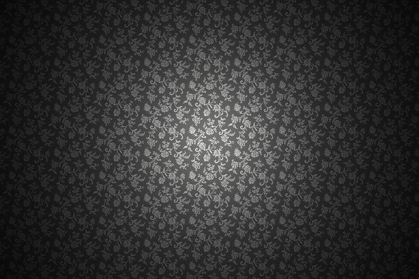 Schwarze Blüten mit Blütenblättern