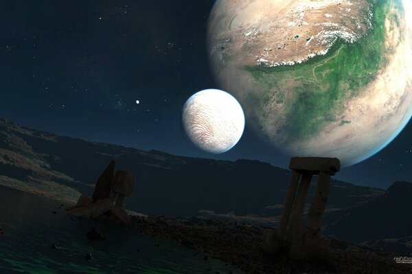 Planet auf dem Hintergrund des Himmels und Satelliten in der Nähe von Ruinen