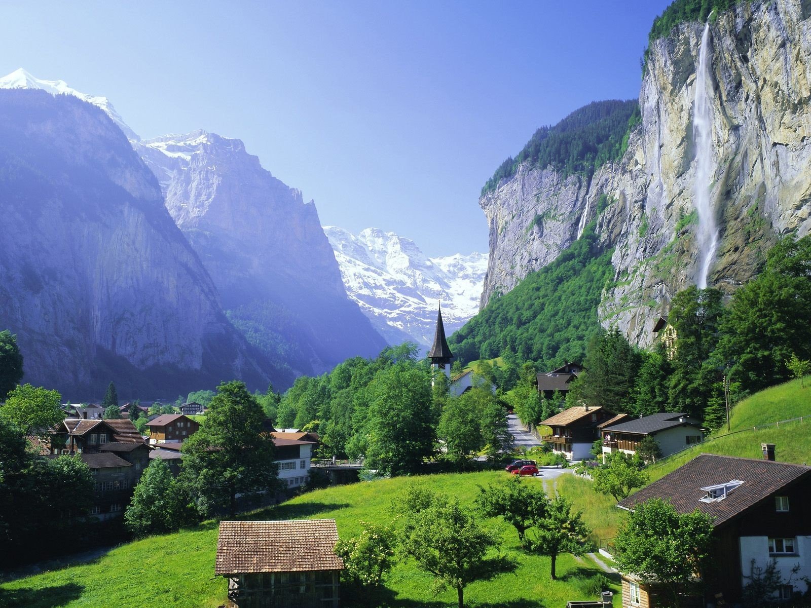 berge wasserfall stadt