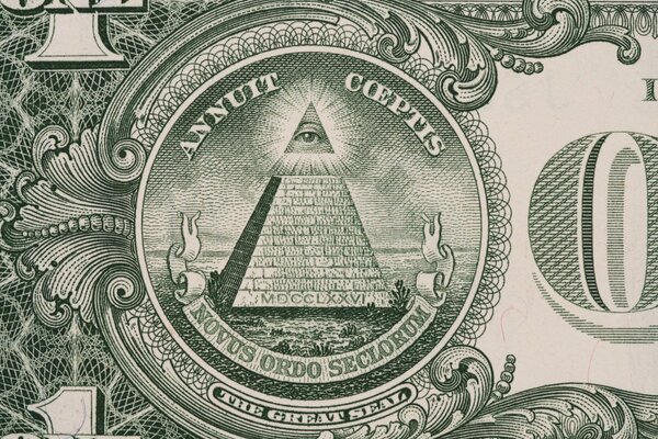 Ein Dollar Makro grüne Pyramide