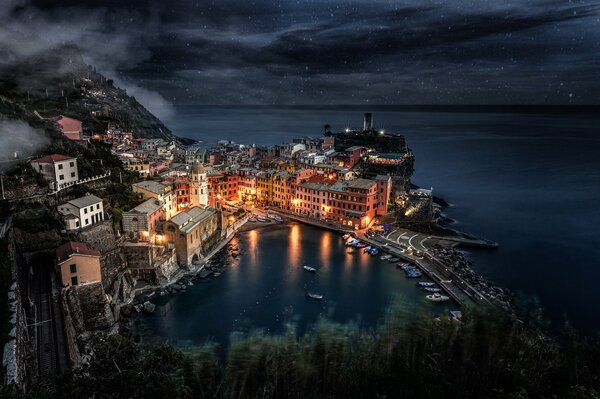 Bucht in Italien, Blick auf die Küste