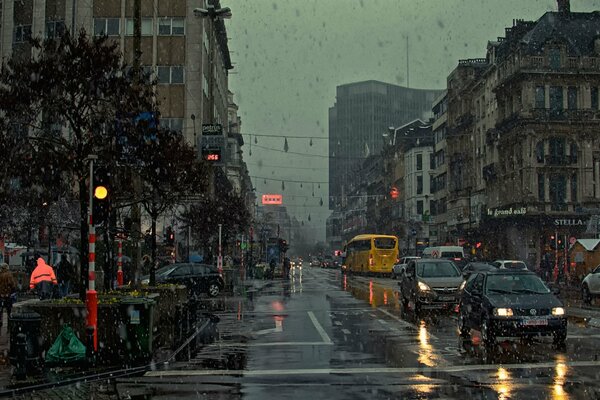In Belgien sehen die verschneiten Straßen ganz anders aus