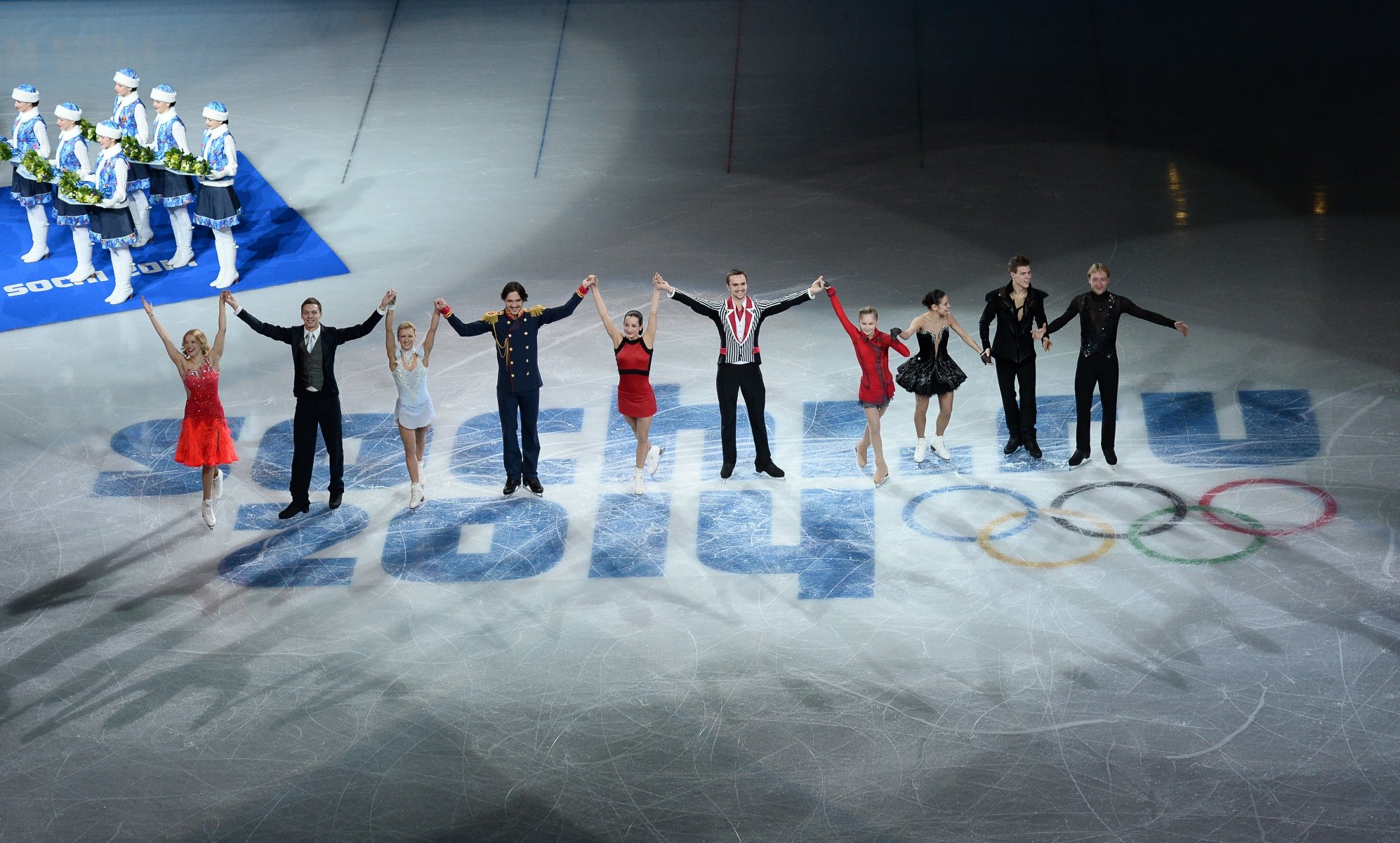 sotschi 2014 die xxii olympischen winterspiele sotschi 2014 katharina bobrova dmitri solowjow tatjana wolososchar maxim trankow xenia stolbova fjodor klimov julia lipnitskaya elena iljinykh nikita katsalapov jewgeni pluschenko olympiasieger pobeda russland