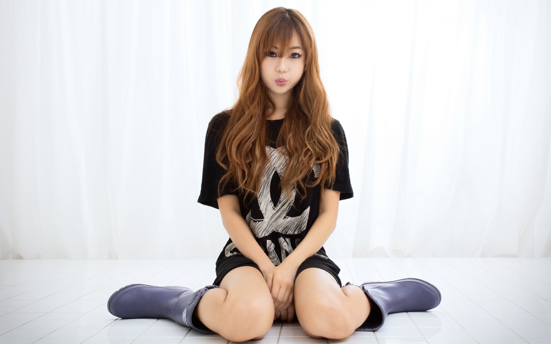 mädchen asiatisch pose