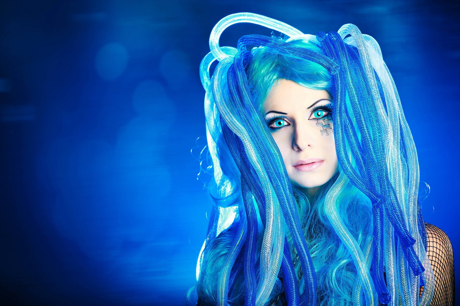 mädchen goth blick haare augen blau