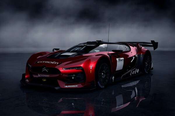 Gran turismo 5 auf einem Nebelhintergrund mit Reflexion im Boden