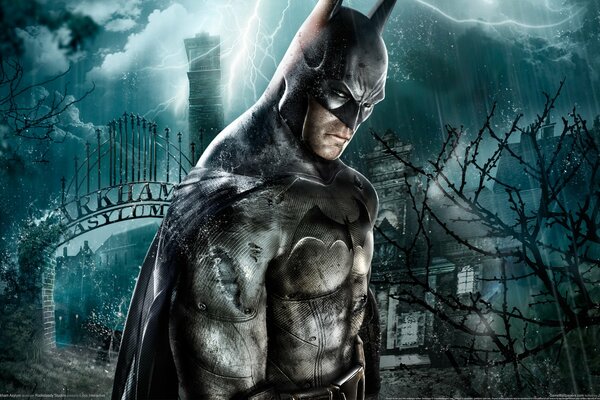 Batman vor dem Hintergrund eines dunklen, bedrohlichen Himmels in der Nähe des Tors am Schloss