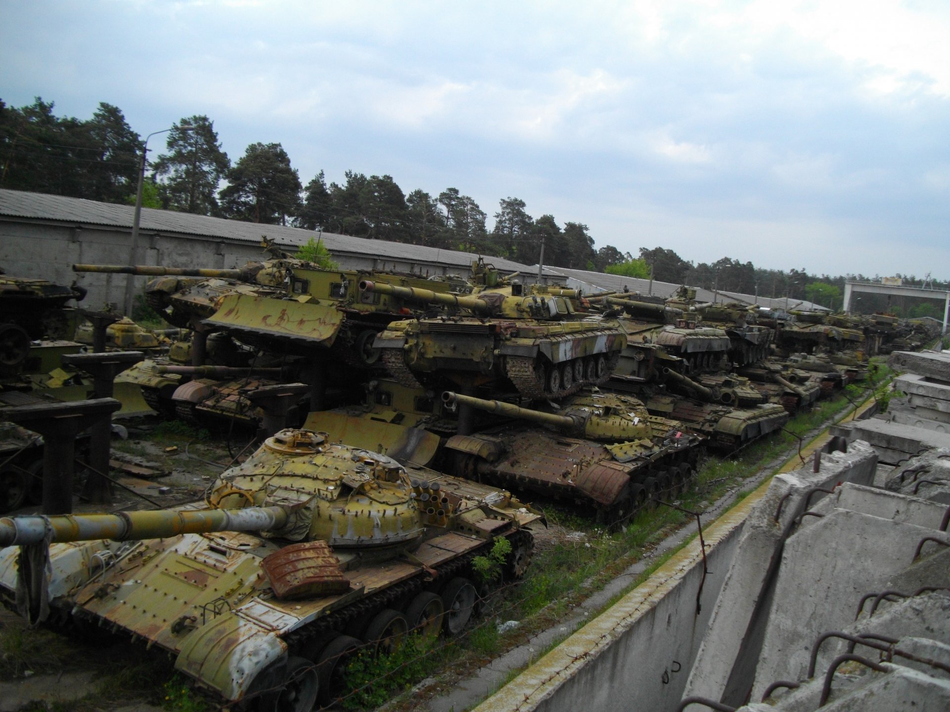 panzer deponie friedhof der panzer kiewer staat reparatur mechanisch fabrik