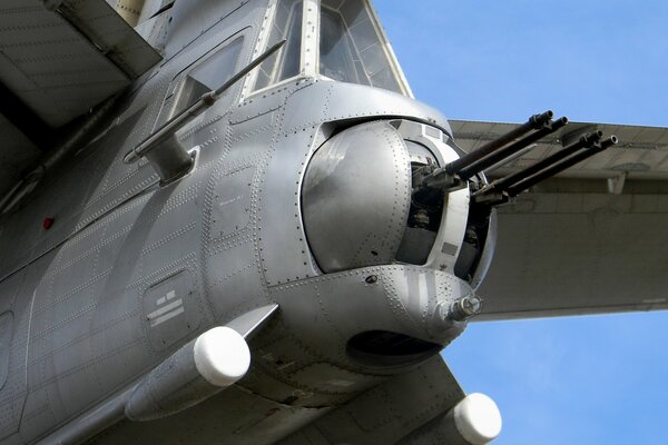 Die tu-85ms Militärpistole ist im Geschäft