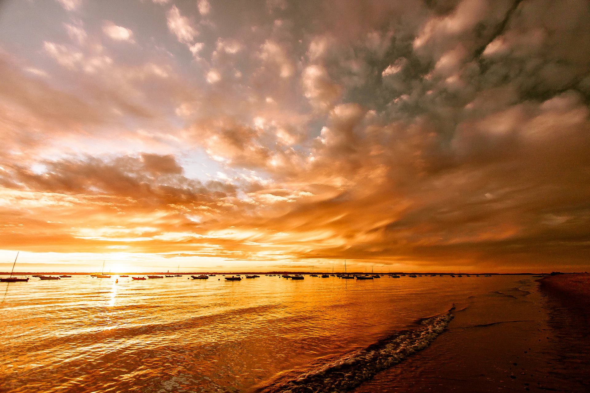 see strand boote sonnenuntergang glühen